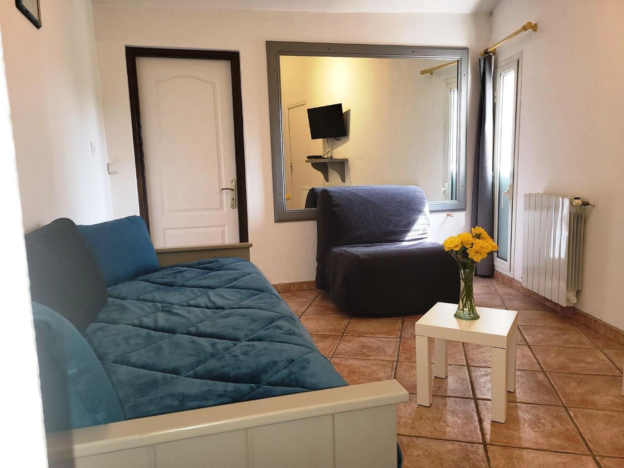 15Mn De Cannes, Villa La Soleiade , 3Gites 2-4 Pers Type T2, Climatises, Piscine, Au Lac De Saint-Cassien Var モントルー エクステリア 写真