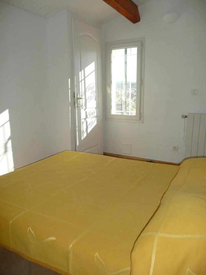 15Mn De Cannes, Villa La Soleiade , 3Gites 2-4 Pers Type T2, Climatises, Piscine, Au Lac De Saint-Cassien Var モントルー エクステリア 写真